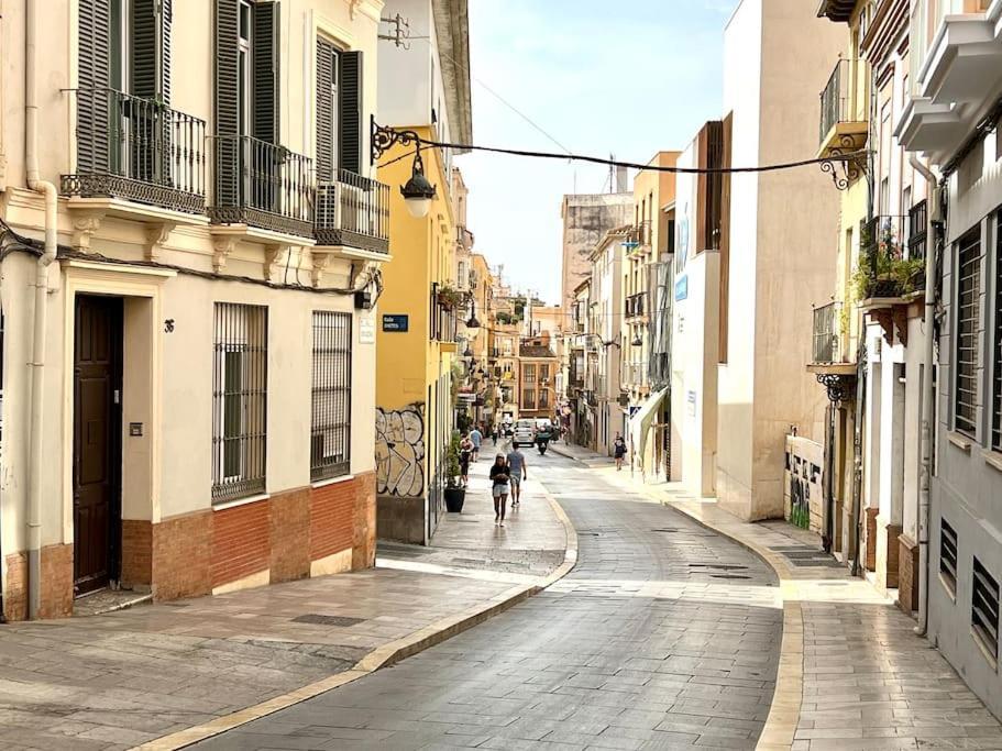 Exquisito Estudio En El Centro De Malaga Exterior photo